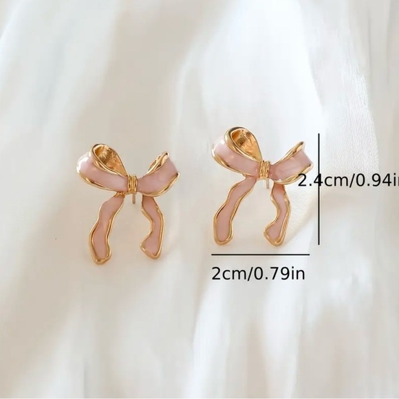 Minimalist Gold and Pink Ribbon Earrings 🎀 - Picture 4 of 7